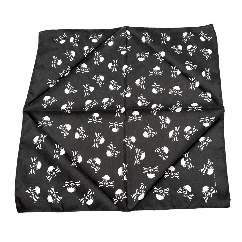 NWOTS Bandana Black And White Oriental Trading Company Skull Print.